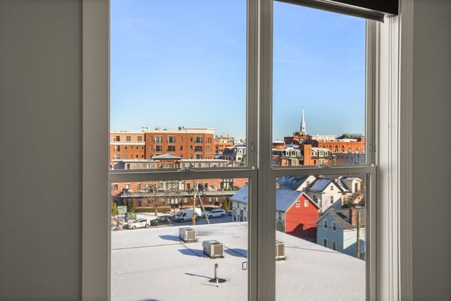 99 Foundry Pl Unit 412, Portsmouth, NH 03801