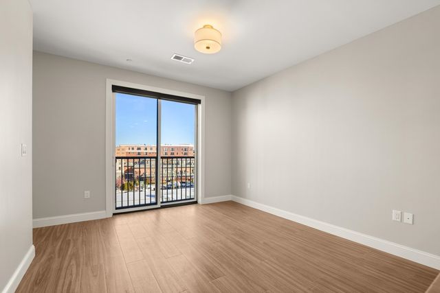 99 Foundry Pl Unit 412, Portsmouth, NH 03801