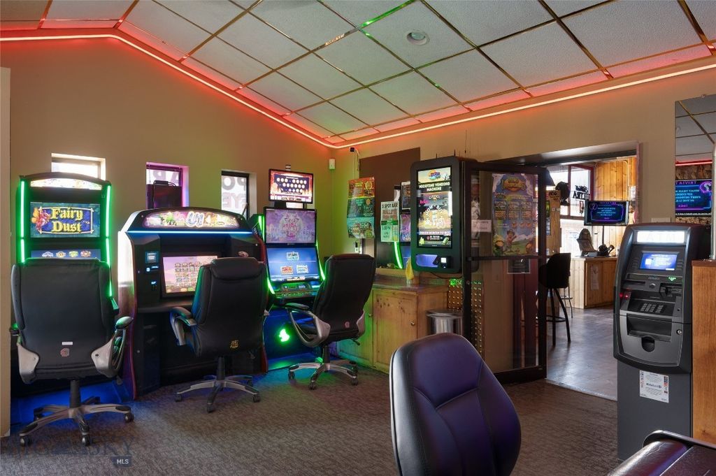 3 N Woodard Avenue, Absarokee, MT 59001 photo 8