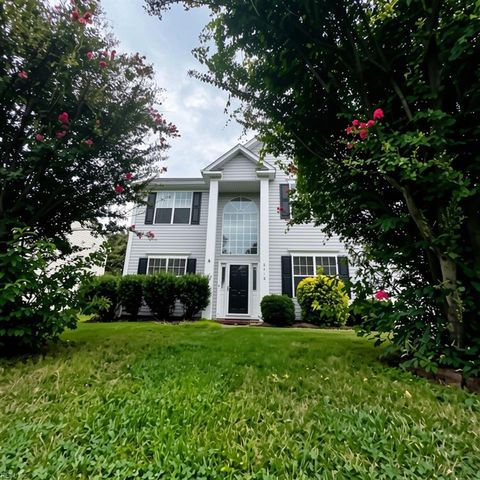 6418 Aberdeen PL, Suffolk, VA 23435