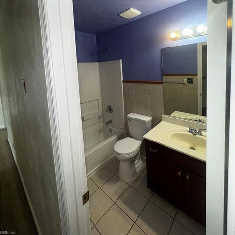 6418 Aberdeen PL, Suffolk, VA 23435
