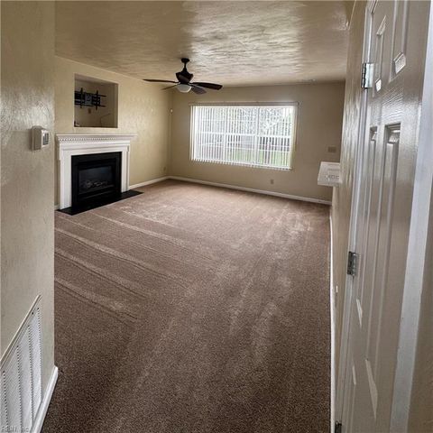 6418 Aberdeen PL, Suffolk, VA 23435
