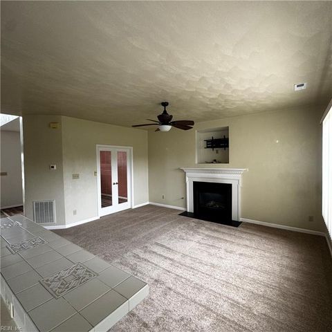 6418 Aberdeen PL, Suffolk, VA 23435