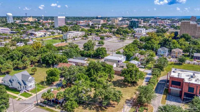 400 BLK W Intendencia St, Pensacola, FL 32502