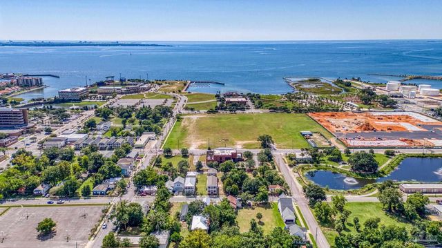 400 BLK W Intendencia St, Pensacola, FL 32502