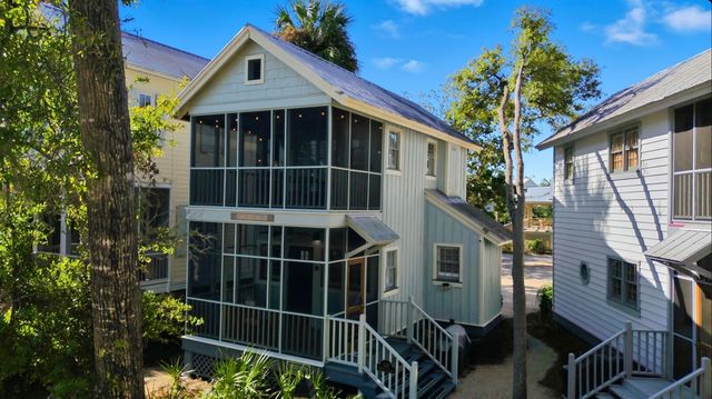 246 NE Maggie Circle, Steinhatchee, FL 32359