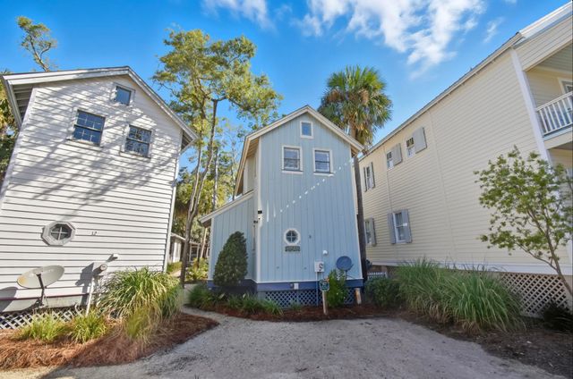 246 NE Maggie Circle, Steinhatchee, FL 32359