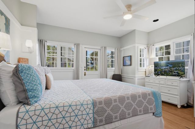 246 NE Maggie Circle, Steinhatchee, FL 32359