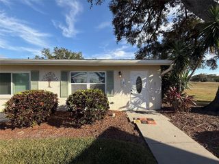 2202 CLUBHOUSE DRIVE 183, Sun City Center, FL 33573