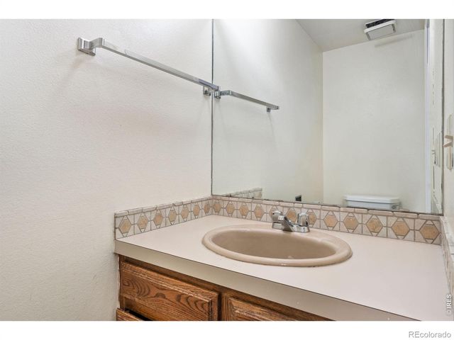 1610 Westbridge Drive 18, Fort Collins, CO 80526