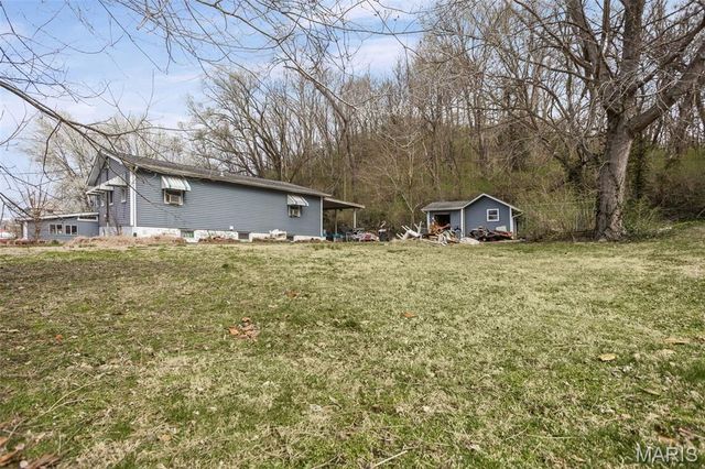 208 Cove Court, Caseyville, IL 62232