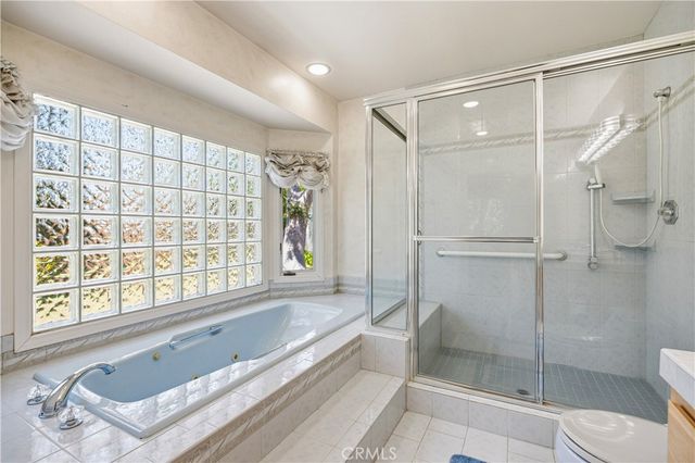 6813 E Los Santos, Long Beach, CA 90815