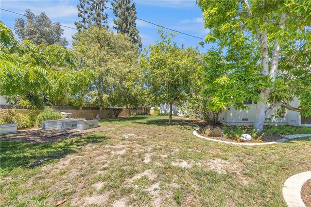 6813 E Los Santos, Long Beach, CA 90815