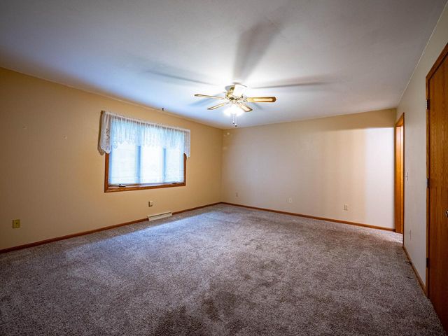 N165W19552 Partridge PATH, Jackson, WI 53037