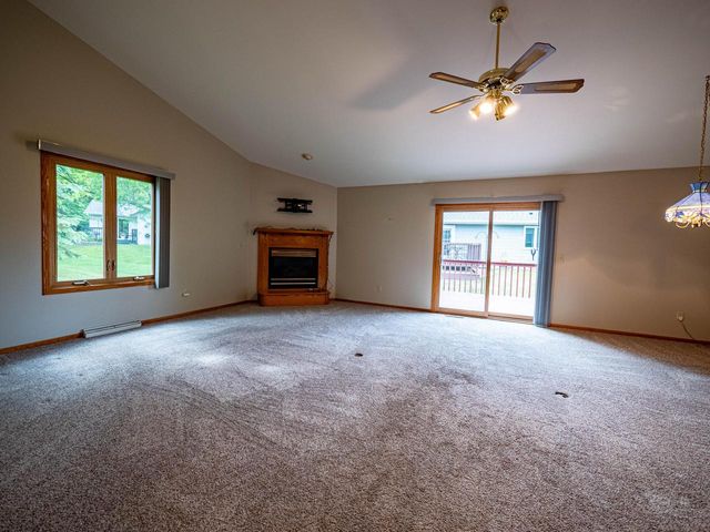 N165W19552 Partridge PATH, Jackson, WI 53037