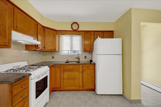 279 Throggs Neck Boulevard, Bronx, NY 10465