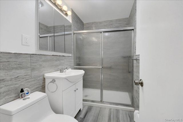 279 Throggs Neck Boulevard, Bronx, NY 10465