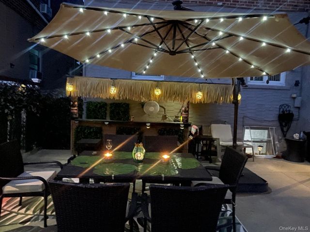 279 Throggs Neck Boulevard, Bronx, NY 10465