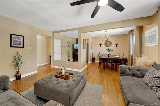 279 Throggs Neck Boulevard, Bronx, NY 10465