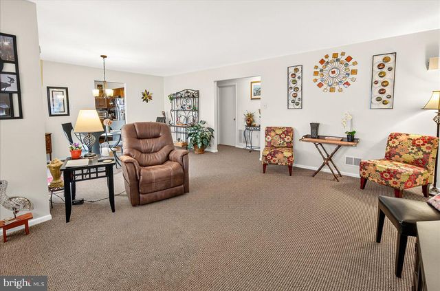 5675 BARBERRY CT, Frederick, MD 21703