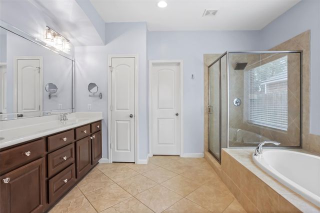 13806 Boca Grande Lane, Houston, TX 77044