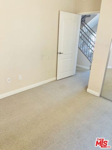 5719 Camellia Avenue 109, North Hollywood, CA 91601