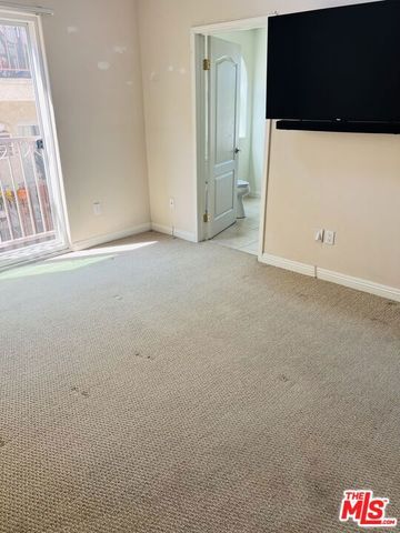 5719 Camellia Avenue 109, North Hollywood, CA 91601