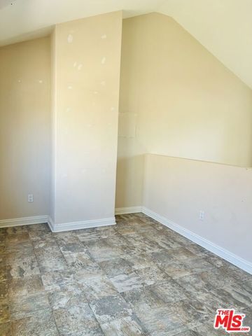 5719 Camellia Avenue 109, North Hollywood, CA 91601