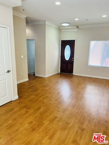 5719 Camellia Avenue 109, North Hollywood, CA 91601