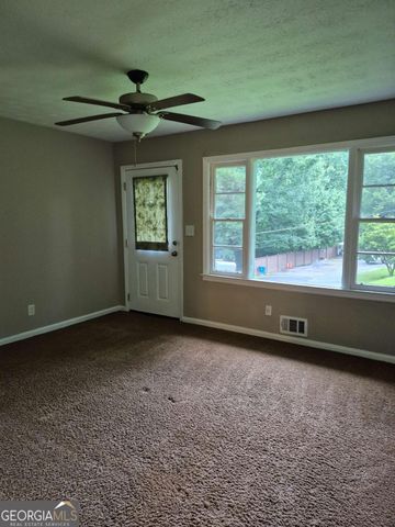 6006 Blackhawk Trail SE, Mableton, GA 30126