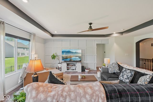 5039 Arling Court, Indianapolis, IN 46237