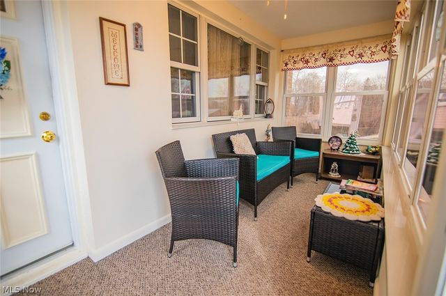 82 Highland Lake Circle, Washington, WV 26181