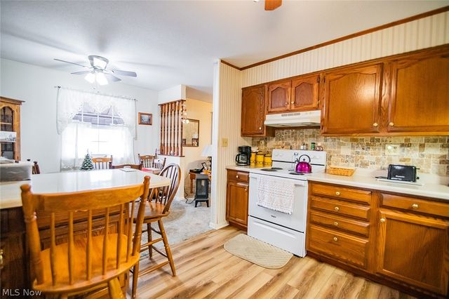 82 Highland Lake Circle, Washington, WV 26181