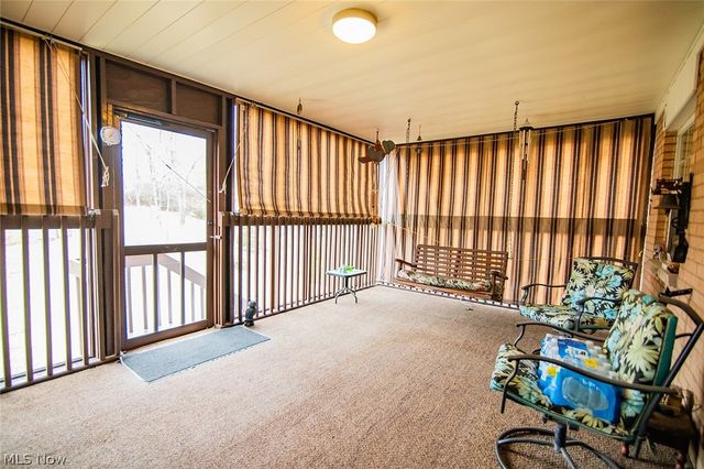 82 Highland Lake Circle, Washington, WV 26181