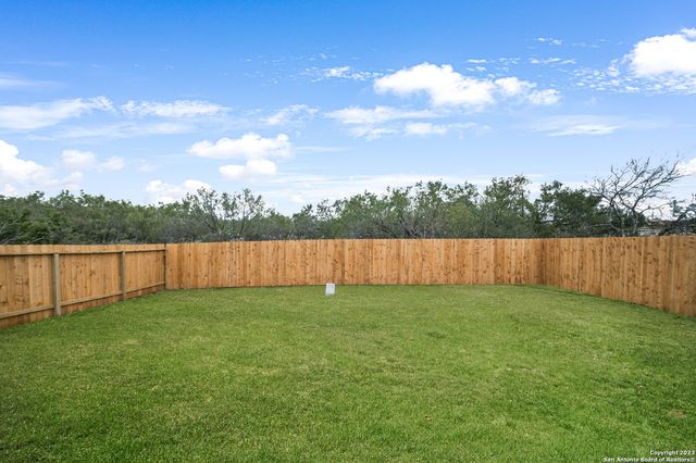 725 Canyon View, Seguin, TX 78155