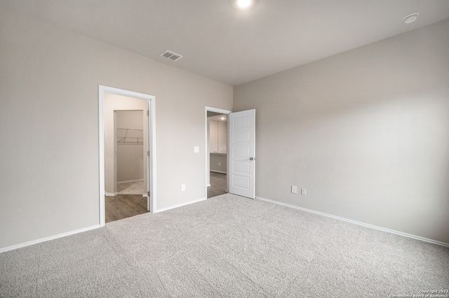 725 Canyon View, Seguin, TX 78155
