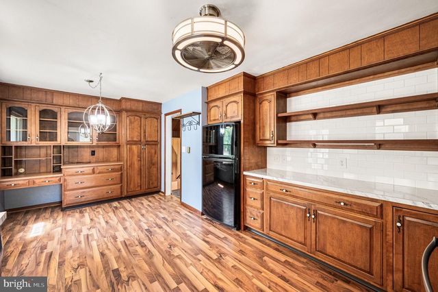 139 ROCK RD, Honey Brook, PA 19344