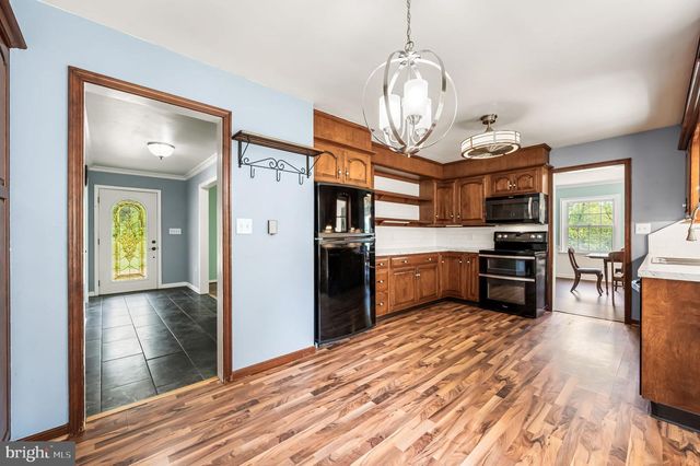 139 ROCK RD, Honey Brook, PA 19344