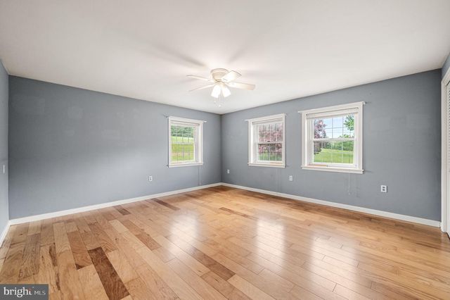 139 ROCK RD, Honey Brook, PA 19344