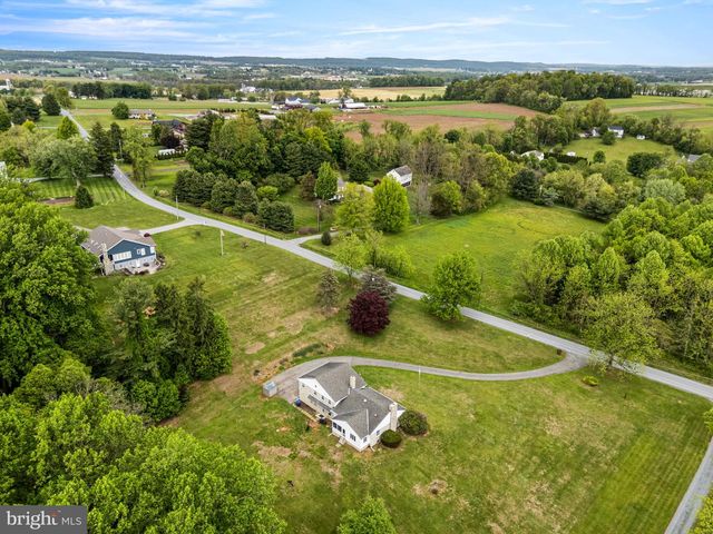 139 ROCK RD, Honey Brook, PA 19344
