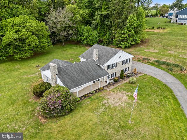 139 ROCK RD, Honey Brook, PA 19344