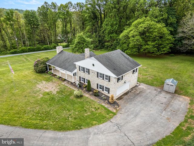 139 ROCK RD, Honey Brook, PA 19344