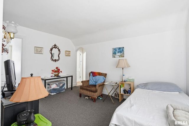 1918 6TH Avenue, Moline, IL 61265