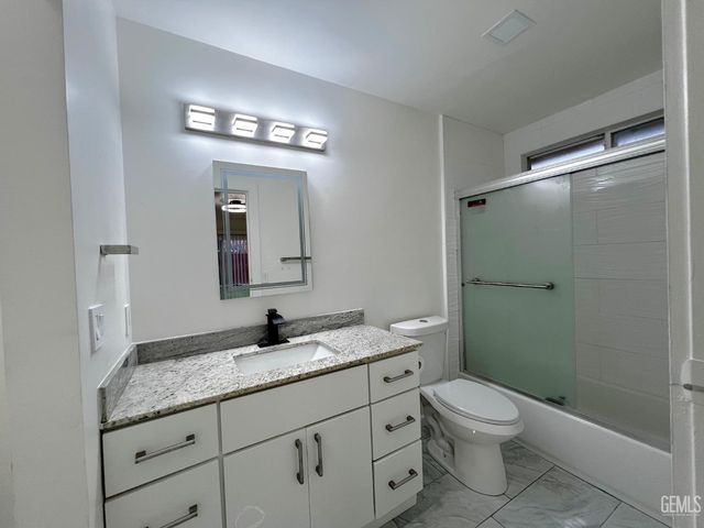 1416 Badger Pass Avenue, Bakersfield, CA 93307