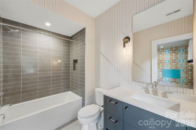 2610 Sedley Road, Charlotte, NC 28211