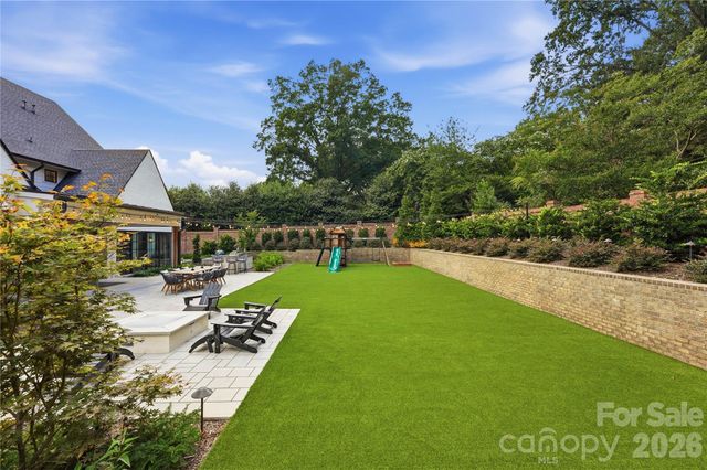 2610 Sedley Road, Charlotte, NC 28211