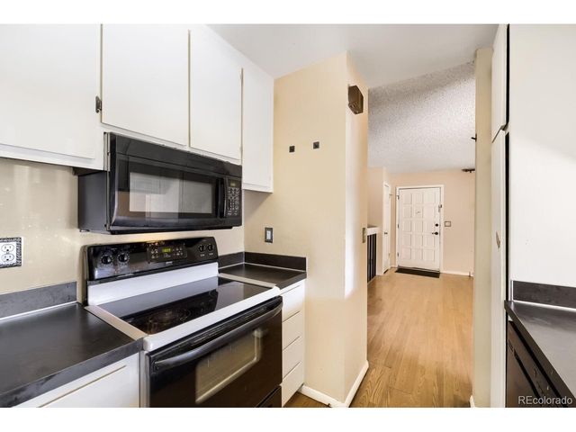 3750 S Granby Way, Aurora, CO 80014