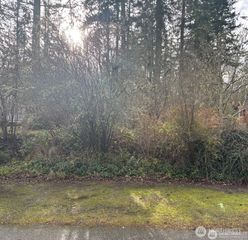 1042 Crest Avenue, Port Townsend, WA 98368