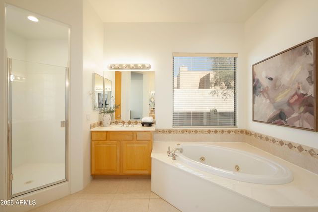 11266 E WHITETHORN Drive, Scottsdale, AZ 85262
