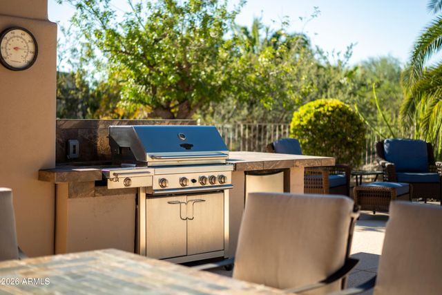 11266 E WHITETHORN Drive, Scottsdale, AZ 85262